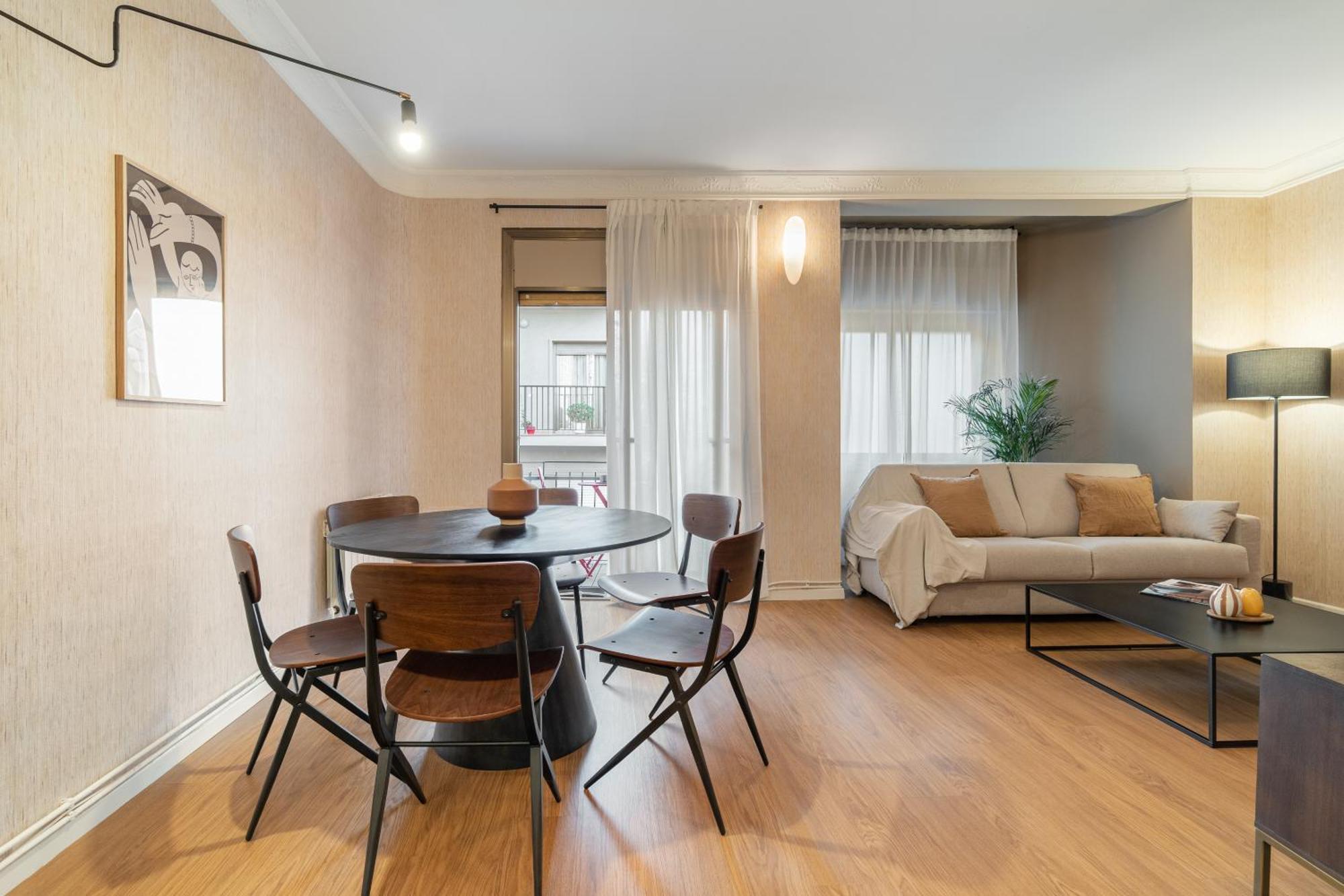 Rafael Apartment By Olala Homes L'Hospitalet de Llobregat Bagian luar foto